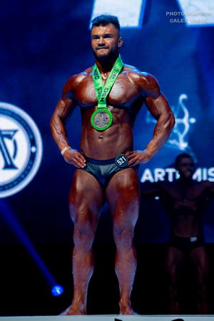 СLASSIC PHYSIQUE НОВИЧКИ